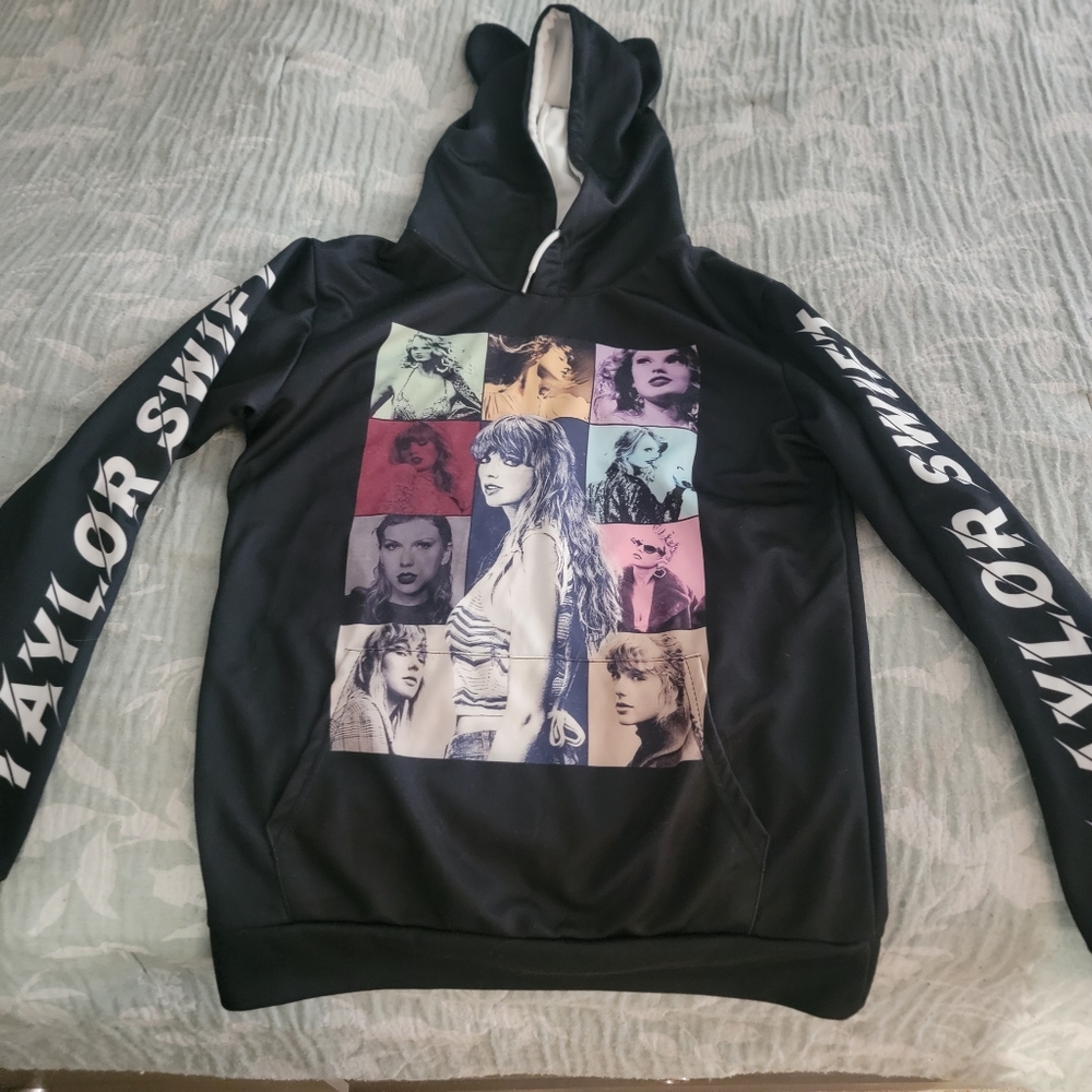 Taylor Swift hoodie
